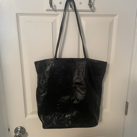 Latico Nora Vertical Leather Tote Bag Purse Black Double Strap Handbag - Picture 1 of 12